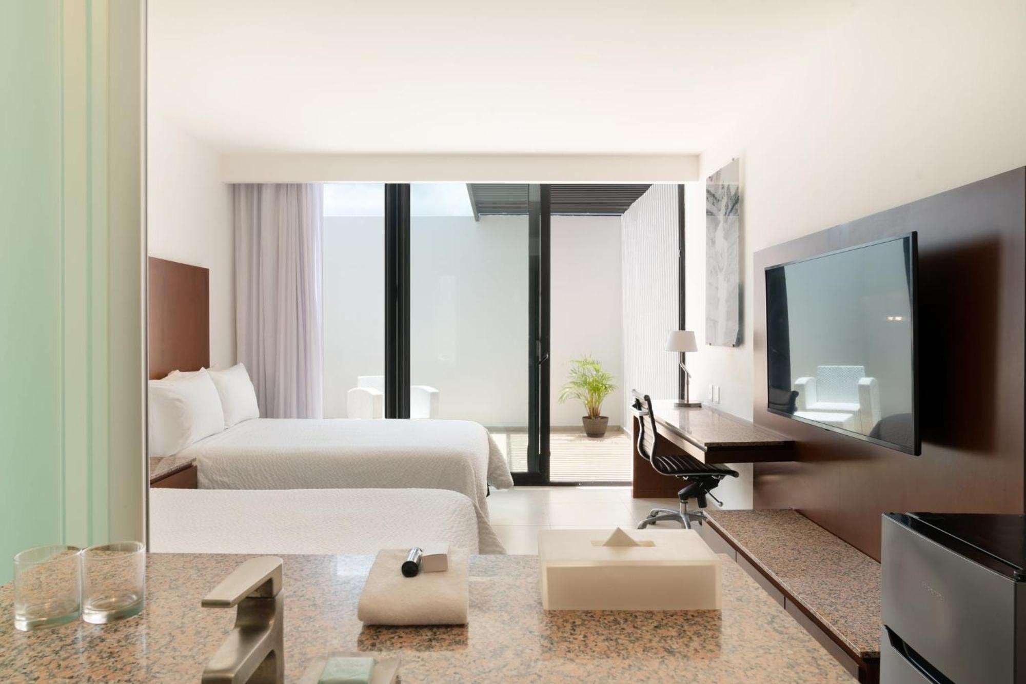 Cool Room,1548885514:JPEG